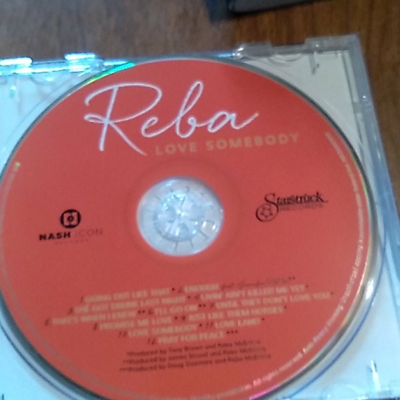 Reba Love Somebody CD - Picture 3 of 4
